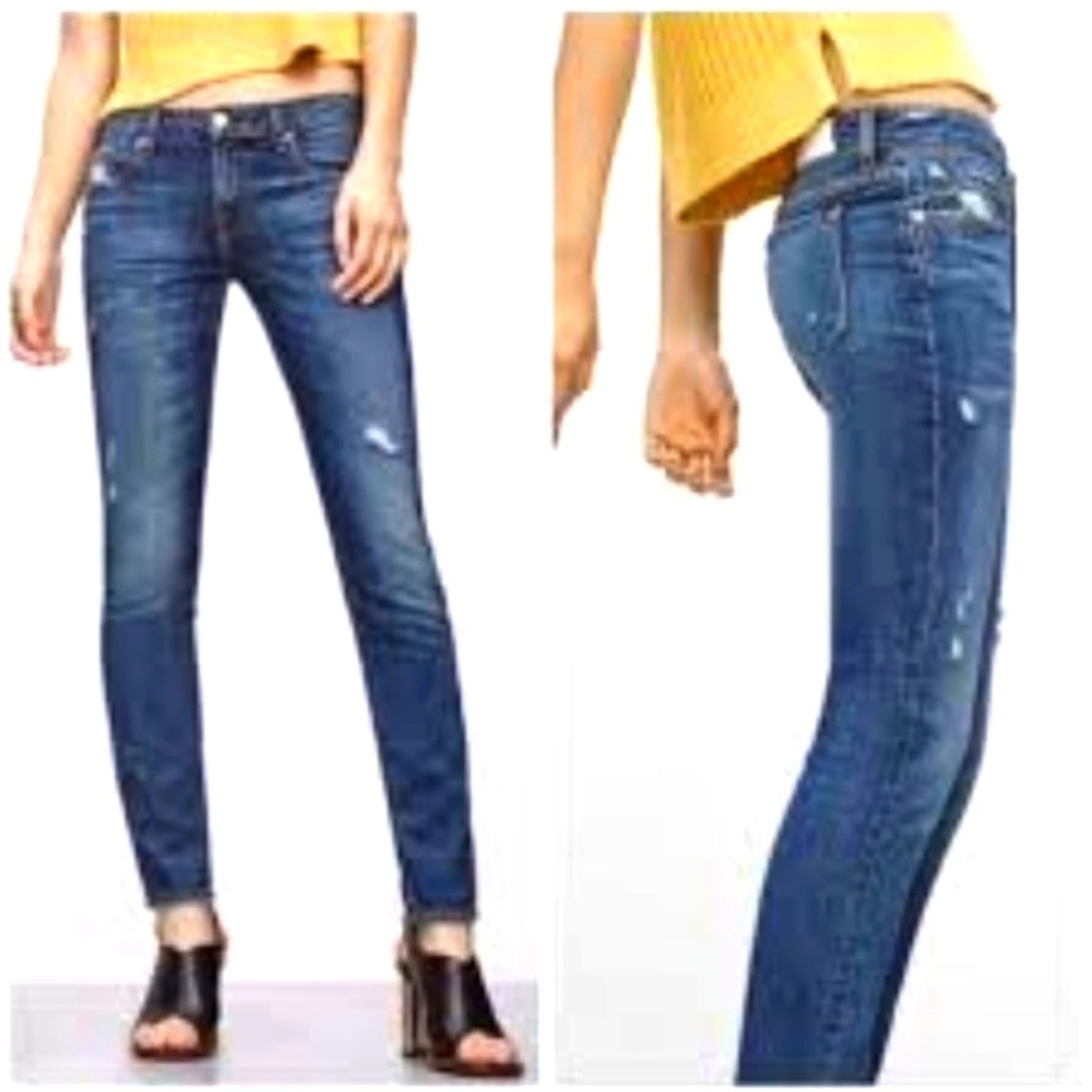 Aritzia The Castings Slim Boyfriend Jeans Distressed Women's Sz 29 Avison Blue